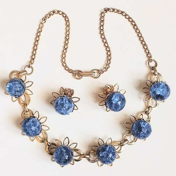 Vintage Jewelry - 💙 Vintage MCM Crushed Blue Ice Bubble Bead Gold Necklace Earrings Set